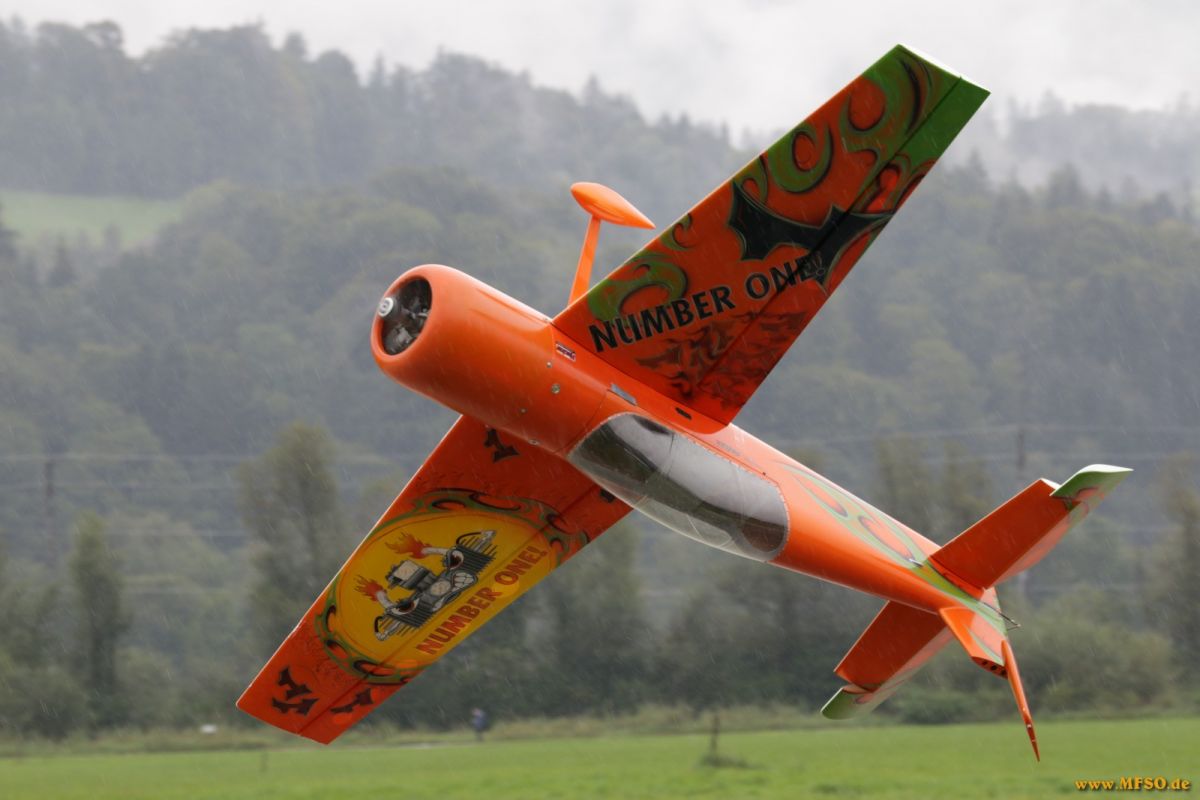 Dominik Lintner Yak 54