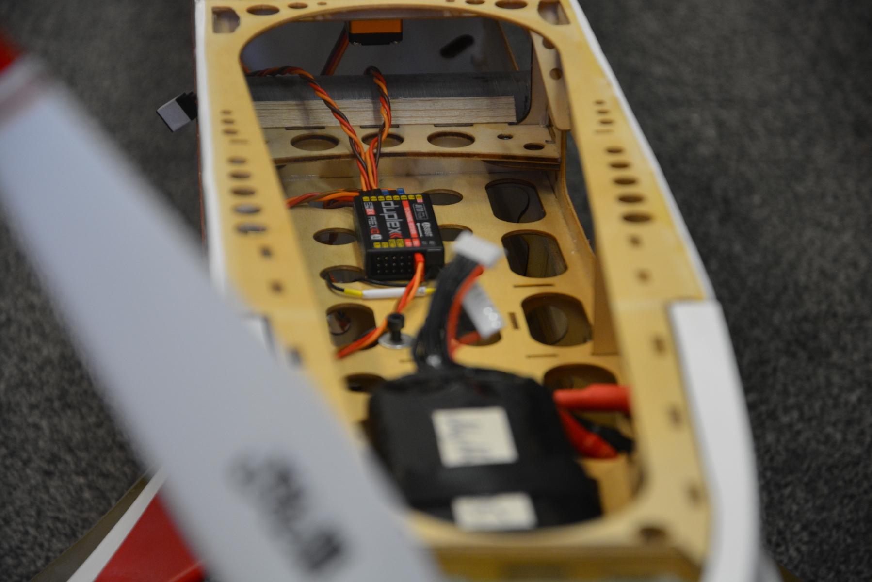 How To Einbau von JETI Assist im Modell HEPF Modellbau